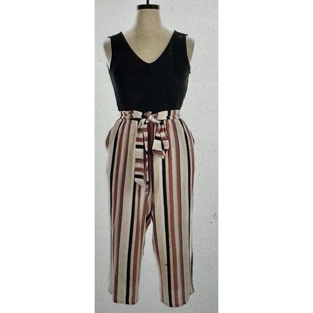 TORRID Size 1X Striped V neck Jumpsuit Romper Lined W Tie